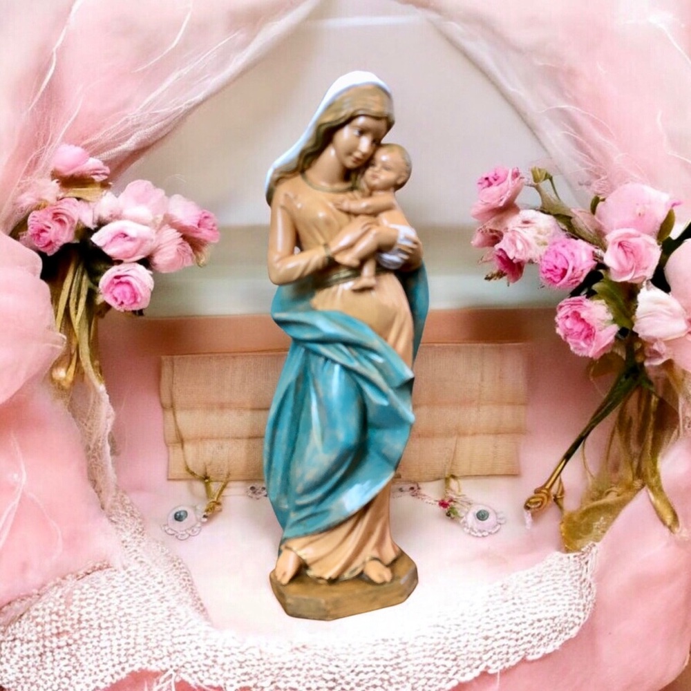 Vintage Virgin Mary & Child Madonna Baby Jesus 12” Statue Figurine Made in Italy